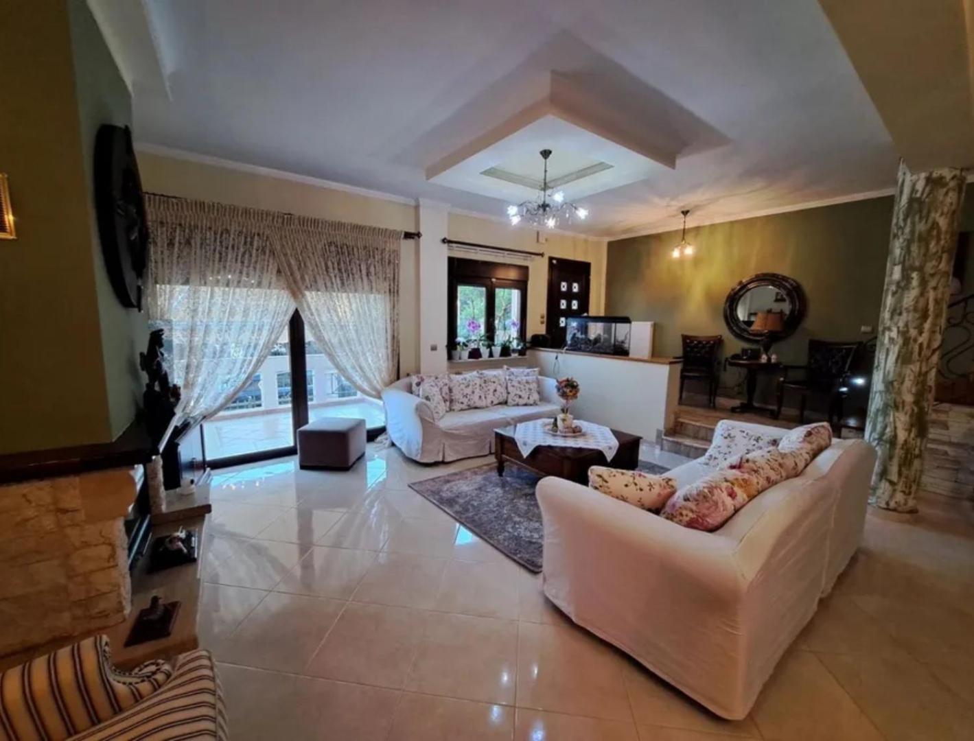 Family House Vila *